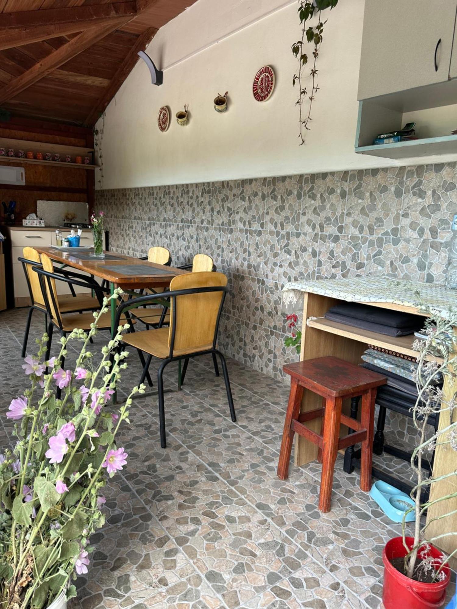 Casa Cu Flori Corbu 호텔 코르부 외부 사진