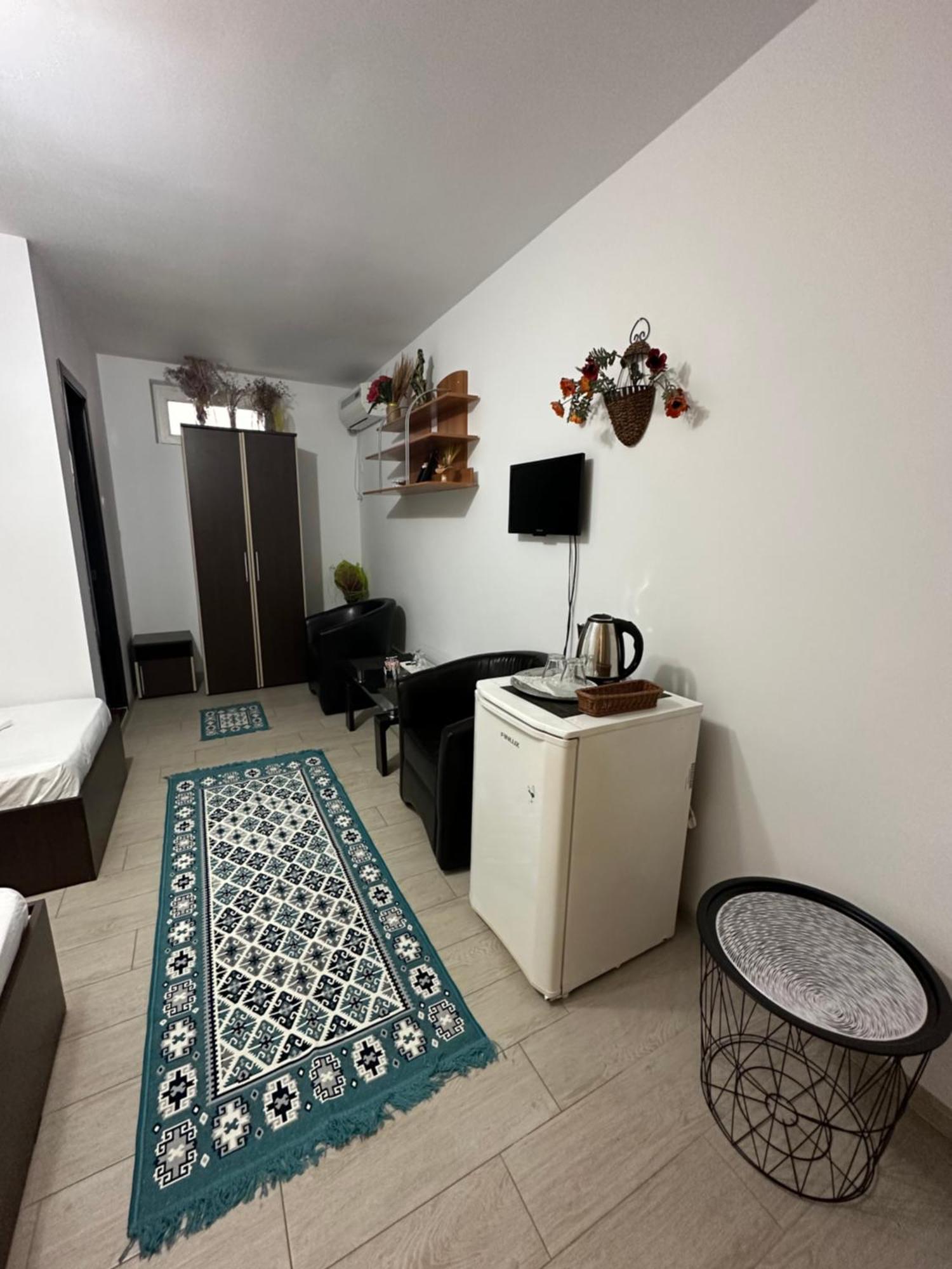 Casa Cu Flori Corbu 호텔 코르부 외부 사진
